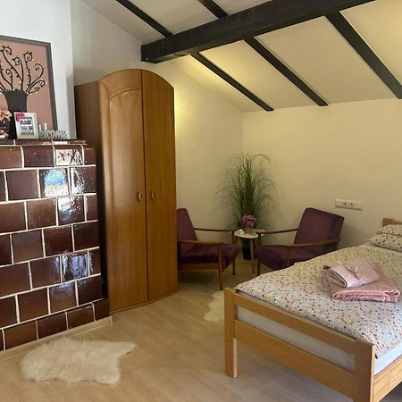Naid Apartmani Kulen Vakuf Exteriör bild
