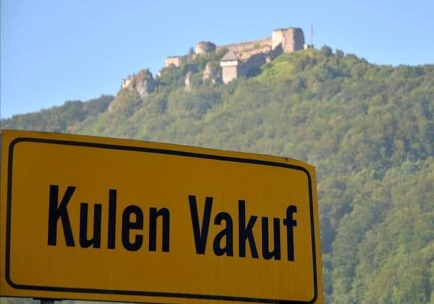 Naid Apartmani Kulen Vakuf Exteriör bild