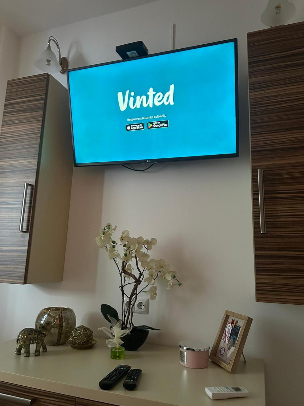 Naid Apartmani Kulen Vakuf Exteriör bild