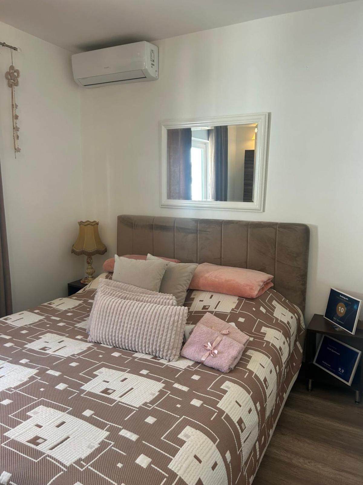 Naid Apartmani Kulen Vakuf Exteriör bild